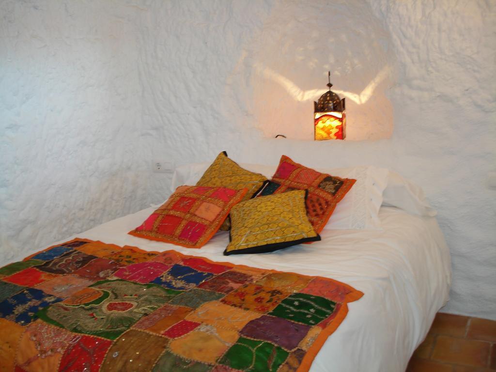 Cueva De La Alegria Villa Huéscar Szoba fotó