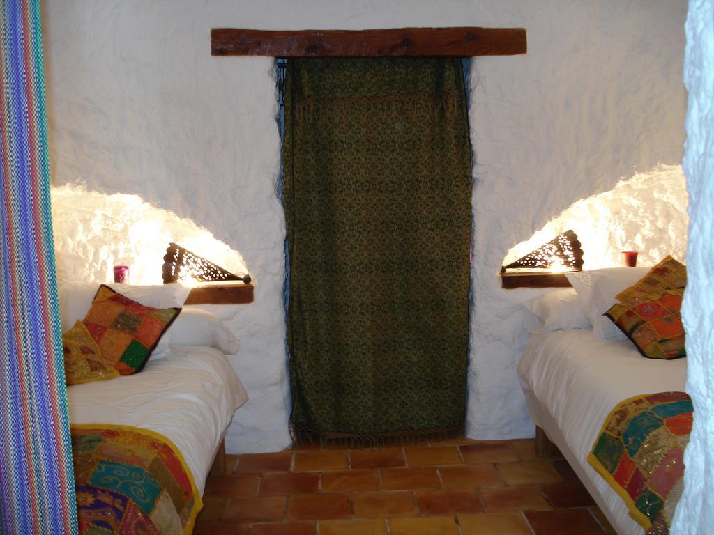 Cueva De La Alegria Villa Huéscar Szoba fotó